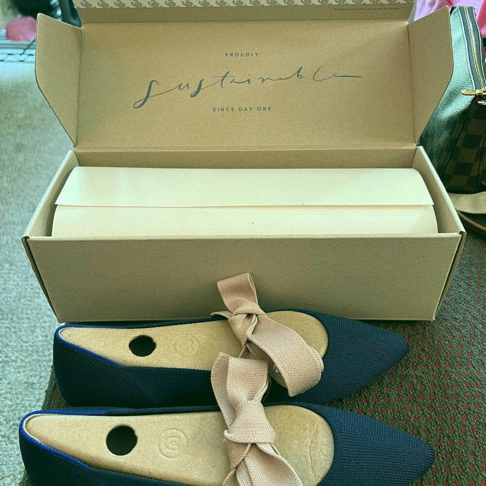 Rothy's The Point Mary Jane Flats Size 7.5 Navy Blue NWT Sustainable - Picture 3 of 6